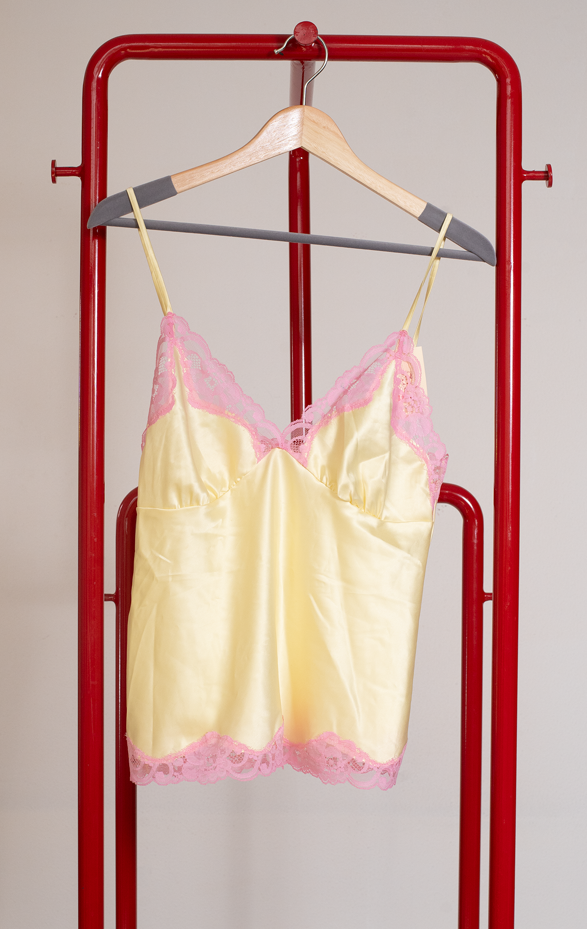 MAX TOP - Yellow with pink lace - Small