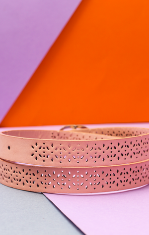 BERSHKA BELT - Pink with flowers cut out