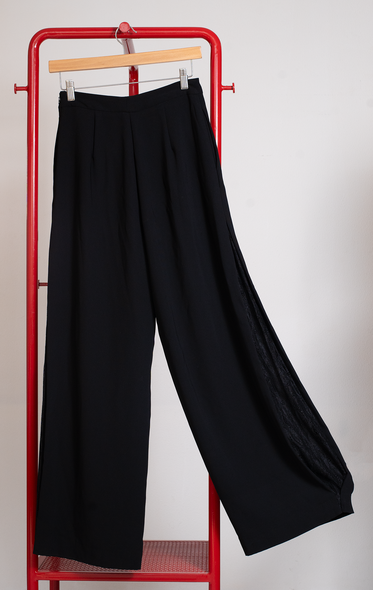 PANTS - Black with lace slit - Small