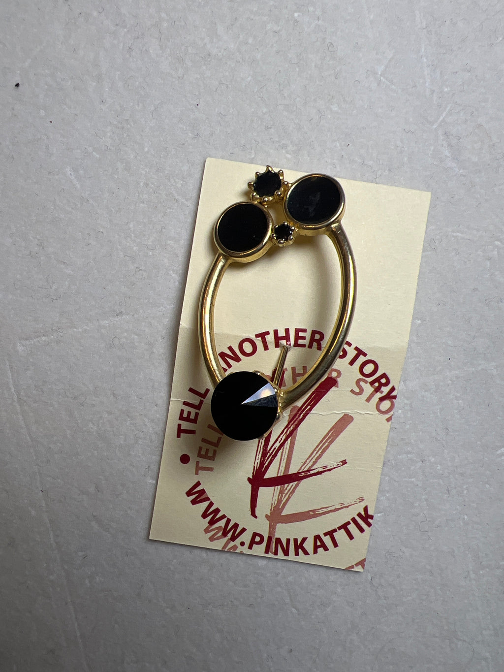 BROOCH - Gold with black enamel