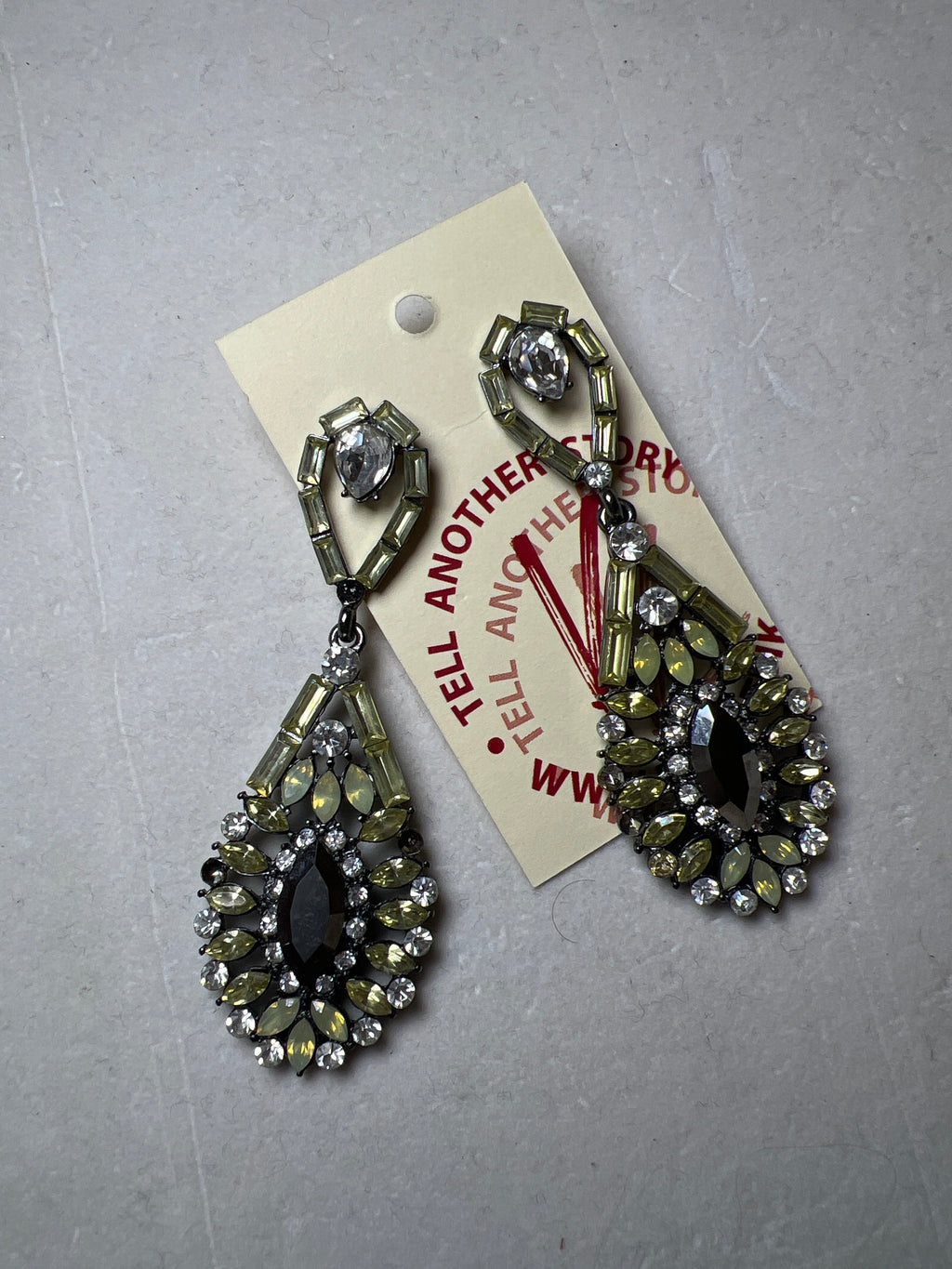 ZARA EARRINGS - Grey base with light yellow, grey & crystal stones