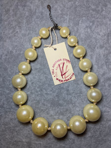 ACCESSORIZE NECKLACE - Statement pearls