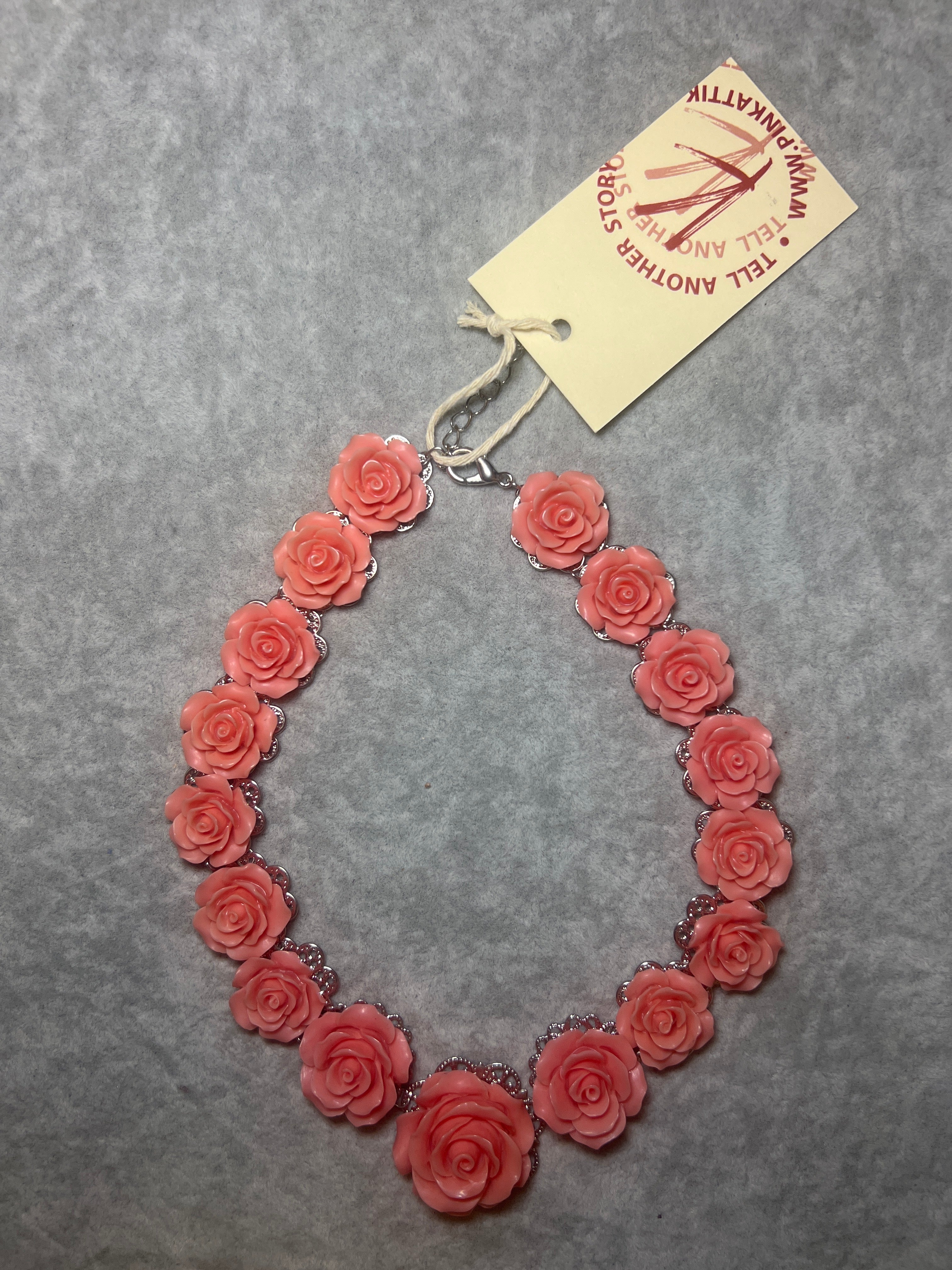 ASOS NECKLACE - Coral roses