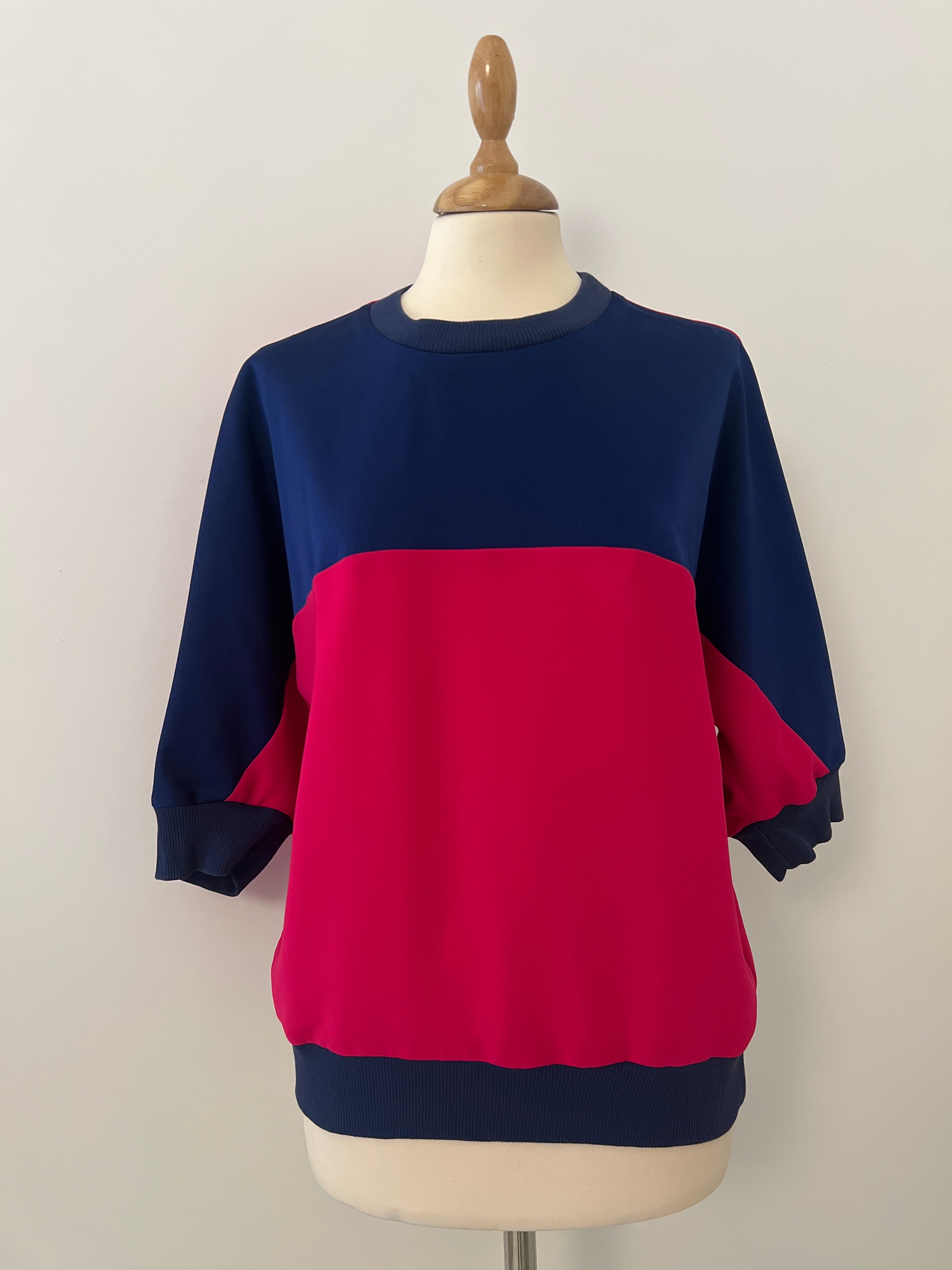 SAKI TOP - Fuschia & navy - Small/ Medium