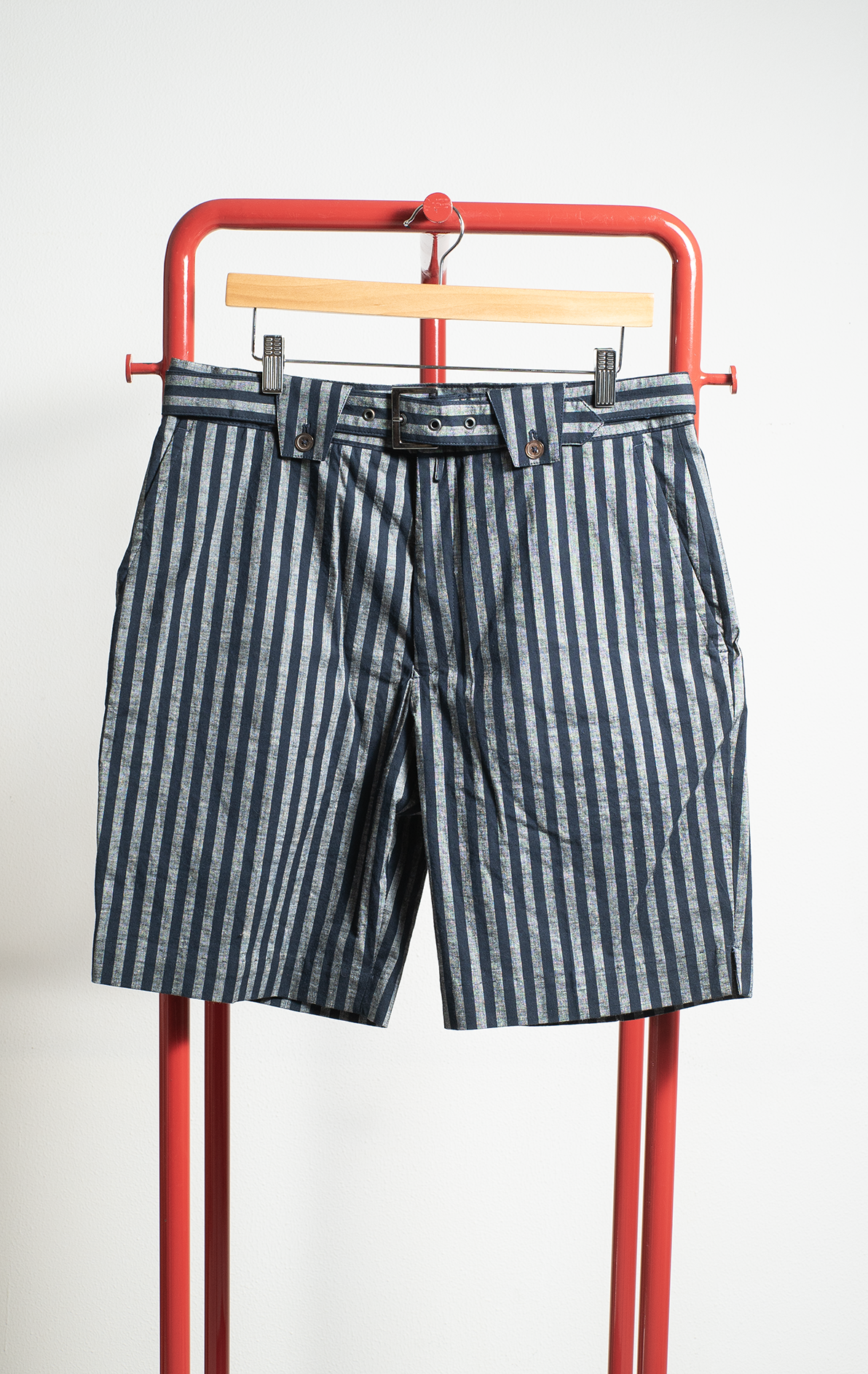 MEN ZARA SHORTS - Grey and navy stripes with belt - Xlarge