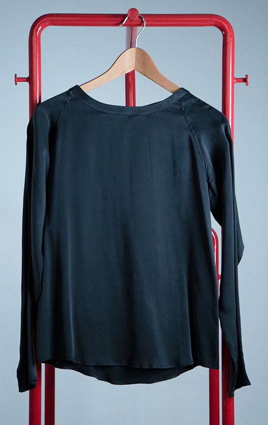 FEMME FIERCE SHIRT - black cropped long sleeve shirt - Small
