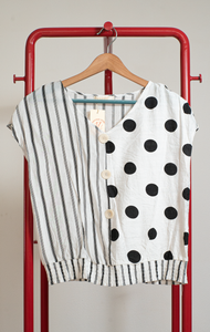 EXQUISS'SS TOP - White polkadots & black lines - Large