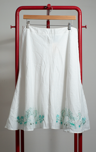APOSTROPHE SKIRT - White with embroidery - Medium