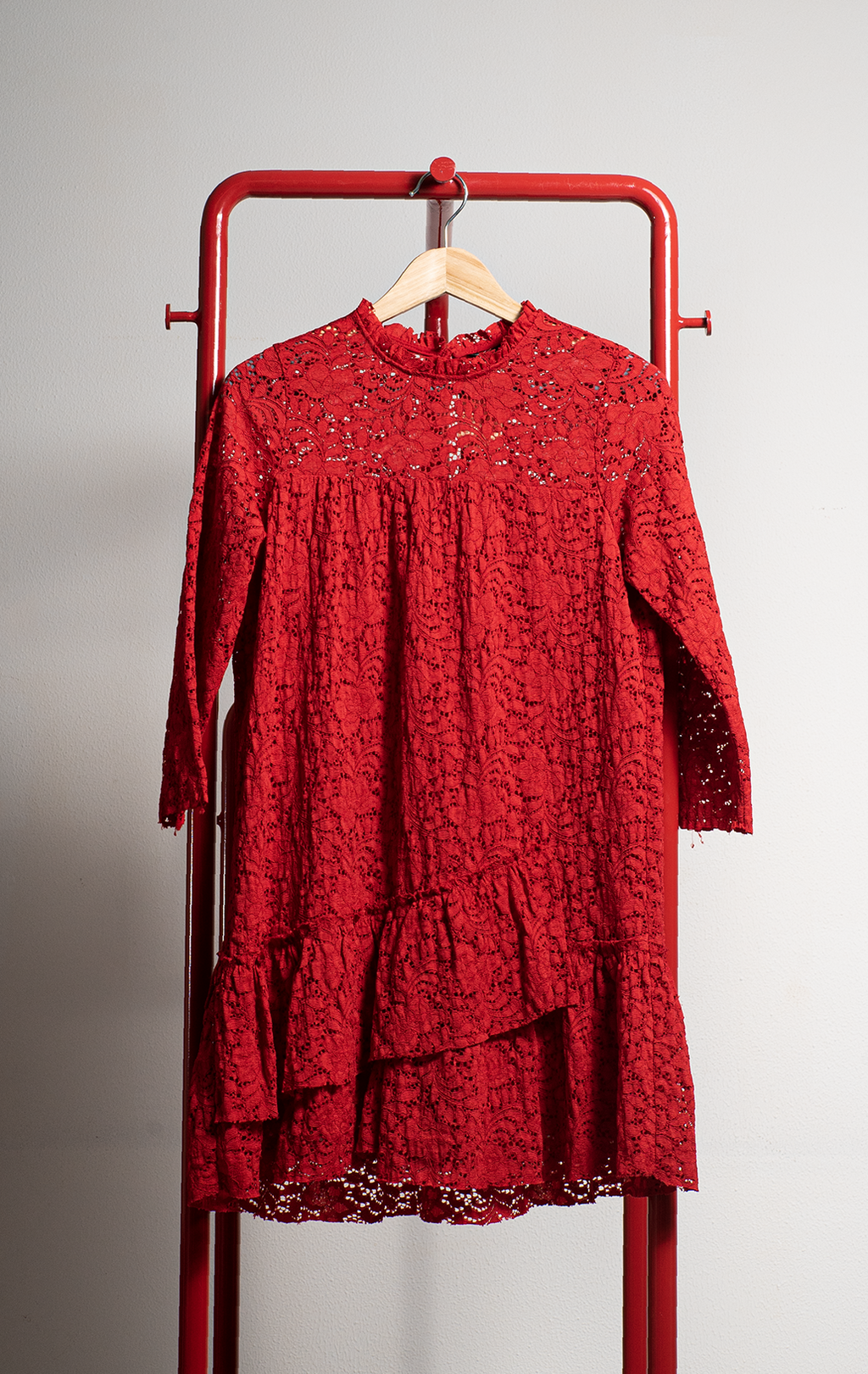 ZARA DRESS - Red lace - XSmall
