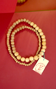 NECKLACE - Long with rounded wood beads