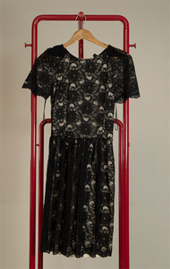 MANGO DRESS - Black lace with beige linning - XSmall