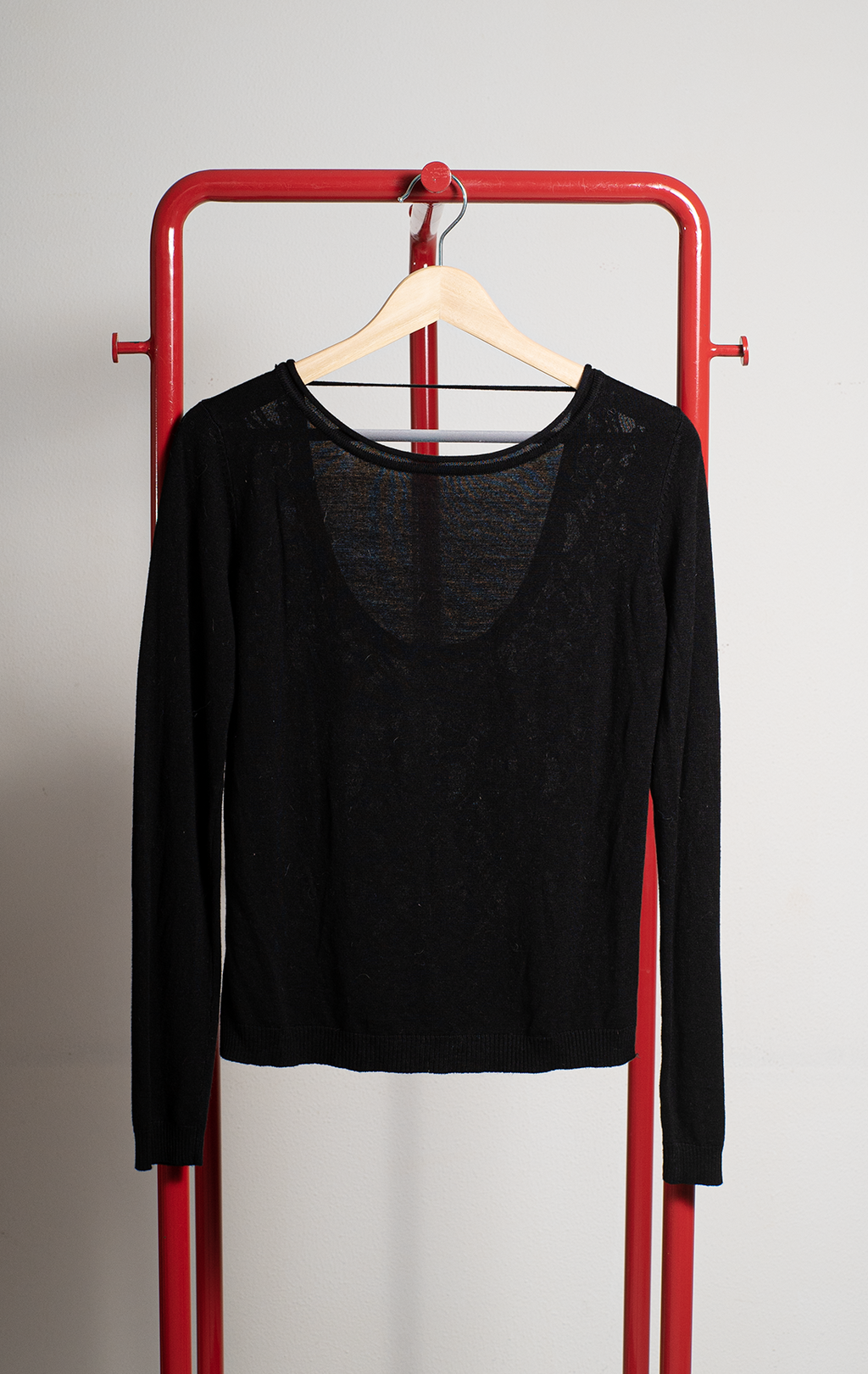 TOP - Black with lace back side - Small