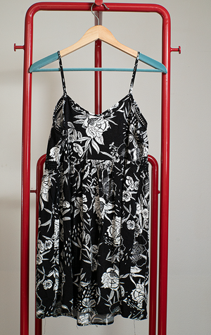 NEW LOOK DRESS - Black with white florals - Small
