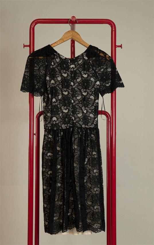 MANGO DRESS - Black lace with beige linning - XSmall