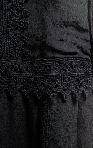 DOLCE VITA DRESS - Black with lace details - Small