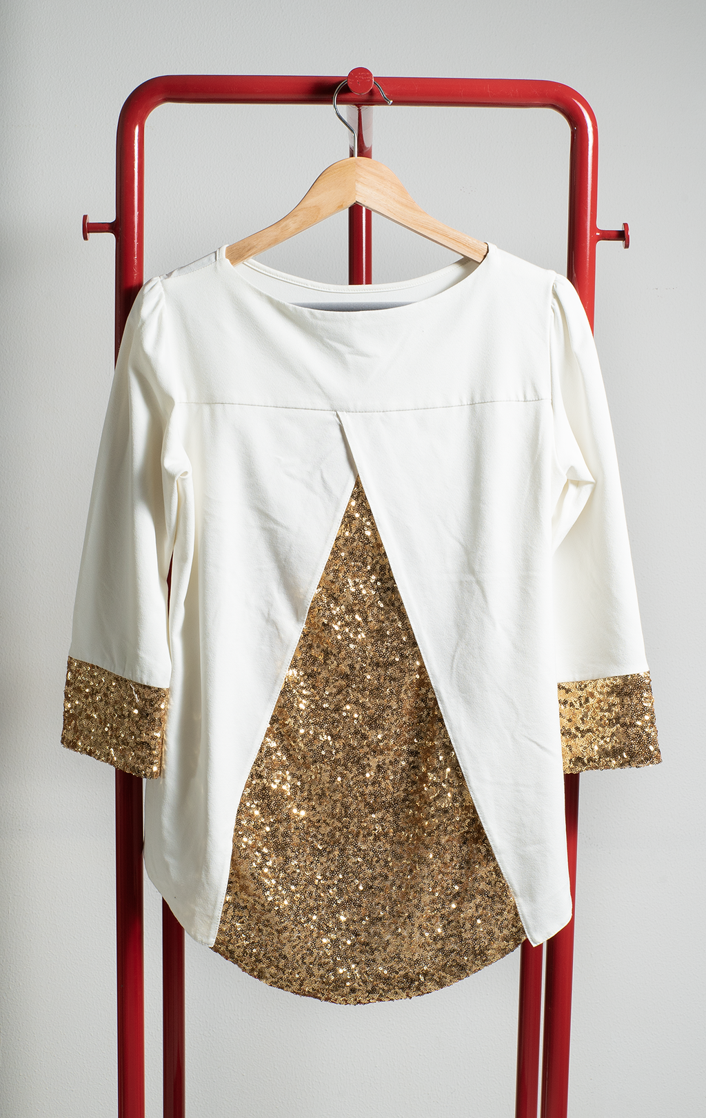 AIRPORT TOP - Offwhite with gold paillette - Medium